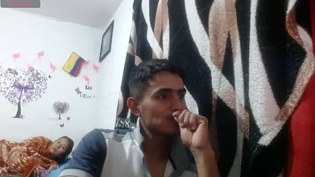 Snapshot of maria_and_angel chatting on December 9, 11:24 pm maria and angel online show from December 9, 11:24 pm