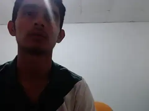 Snapshot of maria_and_angel chatting on March 16, 2:10 am maria and angel online show from March 16, 2:10 am