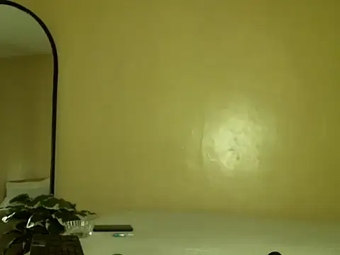 Snapshot of Sharmybabe chatting on November 16, 1:39 pm Sharmybabe online show from November 16, 1:39 pm