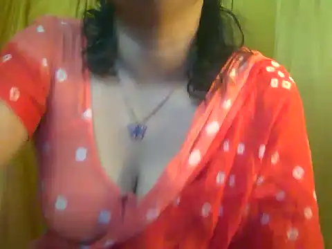 Snapshot of LOVERIAKOL chatting on June 30, 5:30 am LOVERIAKOL online show from June 30, 5:30 am