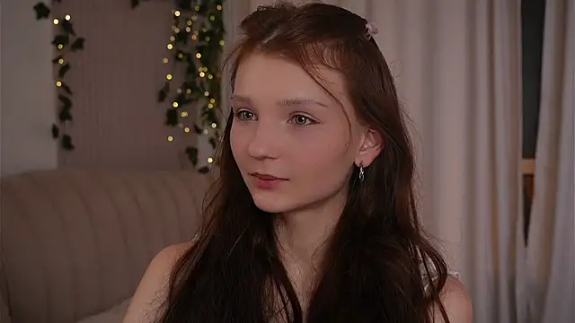 Snapshot of CindyGarrison chatting on June 17, 11:27 pm CindyGarrison online show from June 17, 11:27 pm