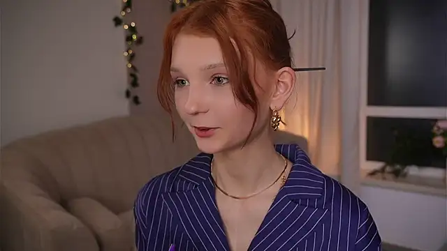 Snapshot of CindyGarrison chatting on June 30, 11:28 pm CindyGarrison online show from June 30, 11:28 pm