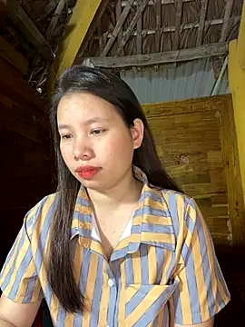 Sexyass13 online show from December 18, 12:38 am