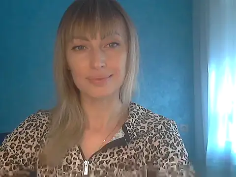 EffectMaya online show from November 28, 10:40 am