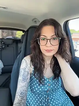 BeautifulMesss online show from June 2, 3:25 pm