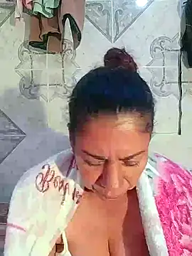 Snapshot of sorbetico_perverse chatting on December 24, 12:22 am sorbetico perverse online show from December 24, 12:22 am