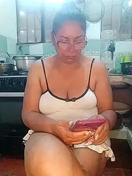 Snapshot of sorbetico_perverse chatting on February 22, 1:35 pm sorbetico perverse online show from February 22, 1:35 pm