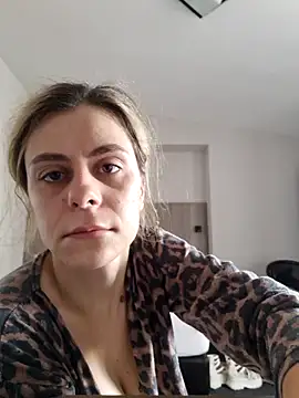 Snapshot of ana_squirt69 chatting on May 25, 11:05 am ana squirt69 online show from May 25, 11:05 am