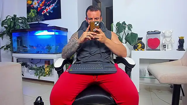 Johnnygrayson1 online show from October 23, 12:21 am