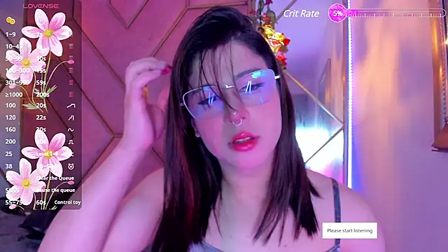 Snapshot of Yuri_Stars chatting on February 4, 8:28 pm Yuri Stars online show from February 4, 8:28 pm