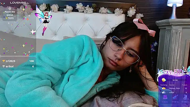 Snapshot of NayeCloud chatting on March 20, 6:52 am NayeCloud online show from March 20, 6:52 am