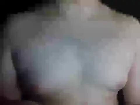 Snapshot of Himbo_fox chatting on December 19, 8:23 am Himbo fox online show from December 19, 8:23 am