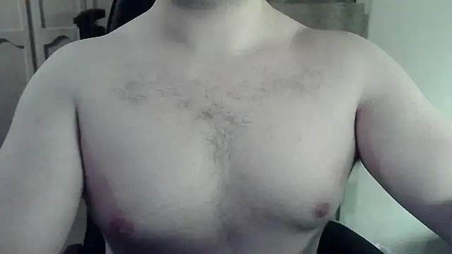 Snapshot of Himbo_fox chatting on January 16, 5:33 am Himbo fox online show from January 16, 5:33 am