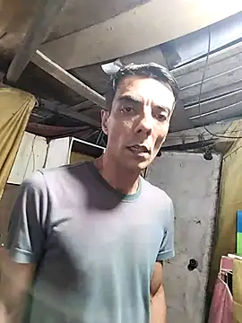 Snapshot of TJ_84 chatting on December 19, 11:12 pm TJ 84 online show from December 19, 11:12 pm