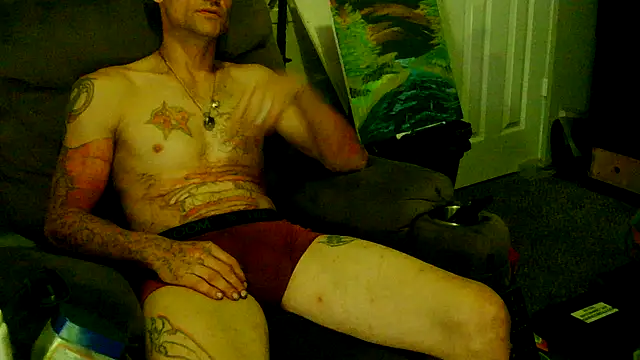 TheOneYouLove69 online show from March 19, 6:57 am