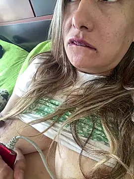 xLadyScarlettx online show from January 11, 4:06 am