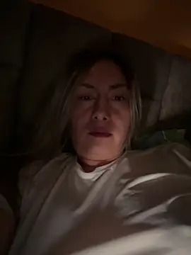 xLadyScarlettx online show from February 2, 3:43 am