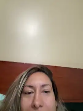 xLadyScarlettx online show from February 12, 2:35 am