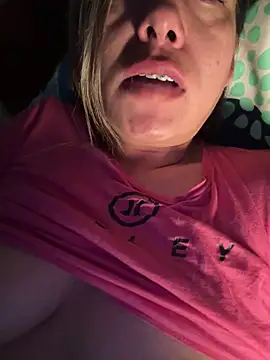 xLadyScarlettx online show from March 9, 4:05 am