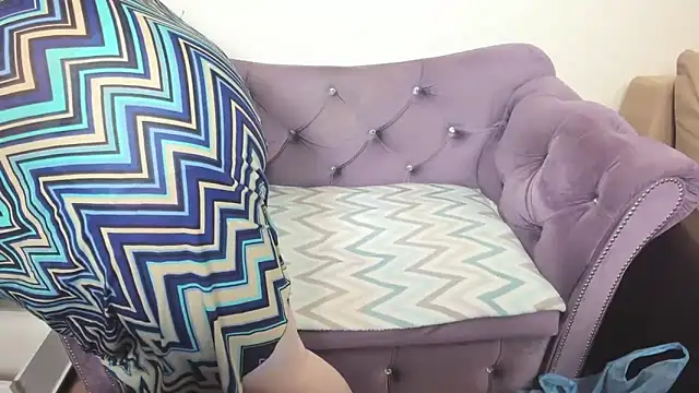 Snapshot of fashiona chatting on February 2, 8:51 pm fashiona online show from February 2, 8:51 pm