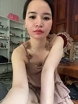 LiLi-Kirix99 online show from May 30, 7:49 am