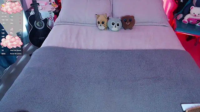 Theprojectsaraa online show from February 11, 3:18 pm