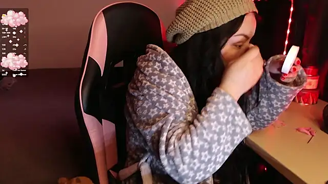 Theprojectsaraa online show from February 6, 12:19 pm