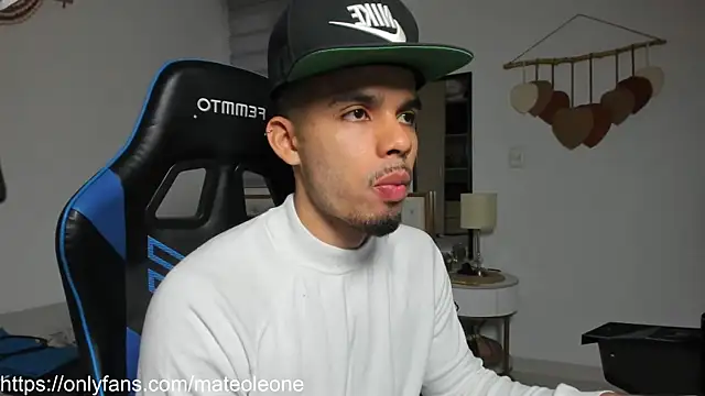 mateoleonee online show from February 17, 12:12 pm