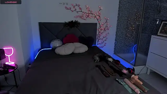 Snapshot of CassieEvans chatting on January 9, 6:27 am CassieEvans online show from January 9, 6:27 am