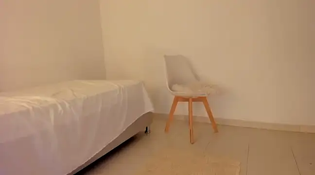 Snapshot of Daisy_Brown01 chatting on December 13, 12:53 am Daisy Brown01 online show from December 13, 12:53 am