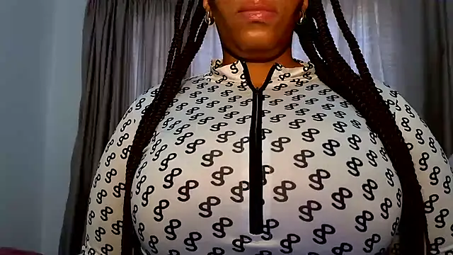 Snapshot of SexyFreaky_ chatting on February 4, 9:48 am SexyFreaky online show from February 4, 9:48 am