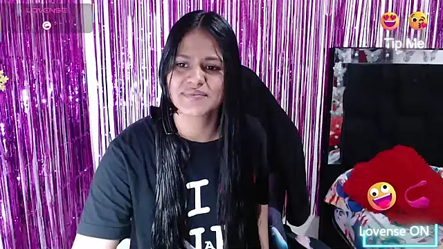 SweetAlmaa online show from March 1, 1:13 pm