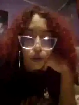 Snapshot of lorraine_alves_ferreira chatting on May 29, 9:24 pm lorraine alves ferreira online show from May 29, 9:24 pm