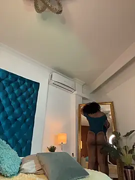 Snapshot of ohrianagibson chatting on March 9, 9:41 pm ohrianagibson online show from March 9, 9:41 pm