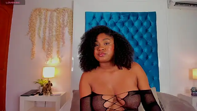 ohrianagibson online show from May 7, 11:32 pm