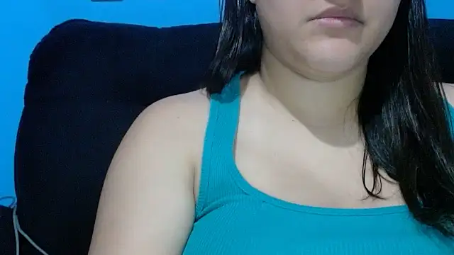 Snapshot of luckygirl111 chatting on December 19, 1:29 pm luckygirl111 online show from December 19, 1:29 pm