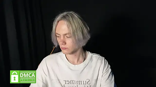 Snapshot of Keytaro chatting on June 6, 5:01 am Keytaro online show from June 6, 5:01 am