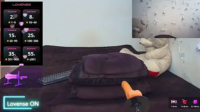 Snapshot of Antonella__william69 chatting on July 28, 2:13 pm Antonella william69 online show from July 28, 2:13 pm