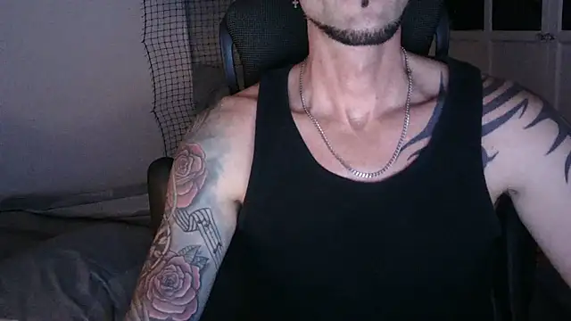 Snapshot of gabrielsaiyann chatting on February 27, 7:25 pm gabrielsaiyann online show from February 27, 7:25 pm