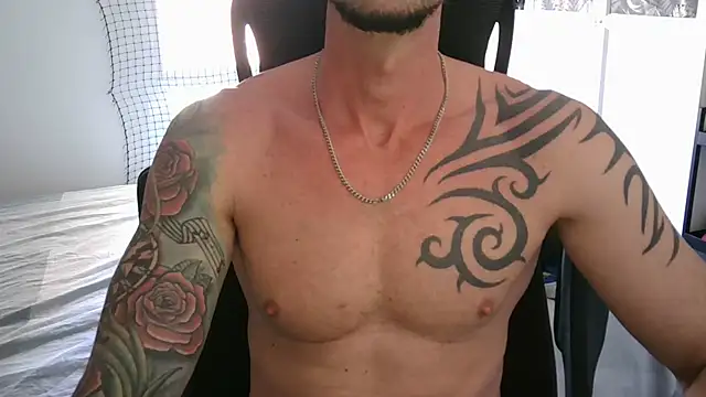 Snapshot of gabrielsaiyann chatting on April 4, 12:35 pm gabrielsaiyann online show from April 4, 12:35 pm