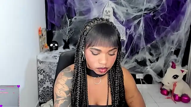 Marce 22 online show from October 31, 4:57 am