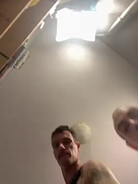 UnCuTupTheBuTT online show from September 19, 1:56 pm