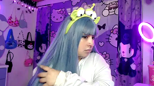 lussyevans24 online show from October 22, 5:19 am