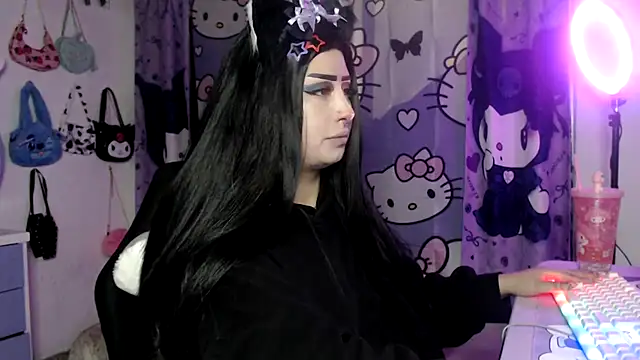 lussyevans24 online show from November 9, 5:50 am