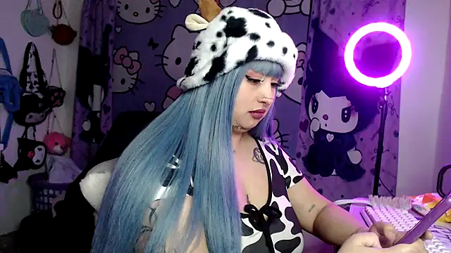 Snapshot of lussyevans24 chatting on June 5, 4:19 am lussyevans24 online show from June 5, 4:19 am