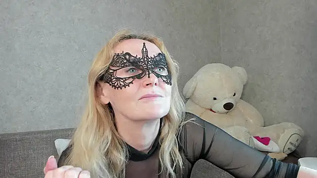Snapshot of angelica_marquise chatting on July 1, 5:12 pm angelica marquise online show from July 1, 5:12 pm