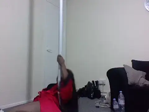 Cinderella Jewels  online show from January 30, 1:00 am