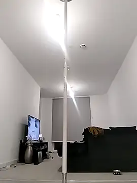 Cinderella Jewels  online show from February 10, 12:26 am