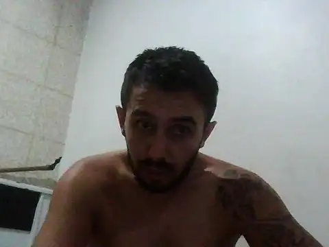 Snapshot of noiadosub chatting on March 4, 7:25 am noiadosub online show from March 4, 7:25 am