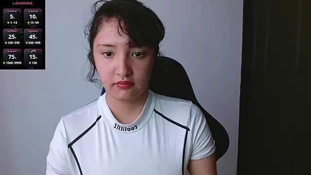 alexaa08 online show from March 3, 2:23 pm